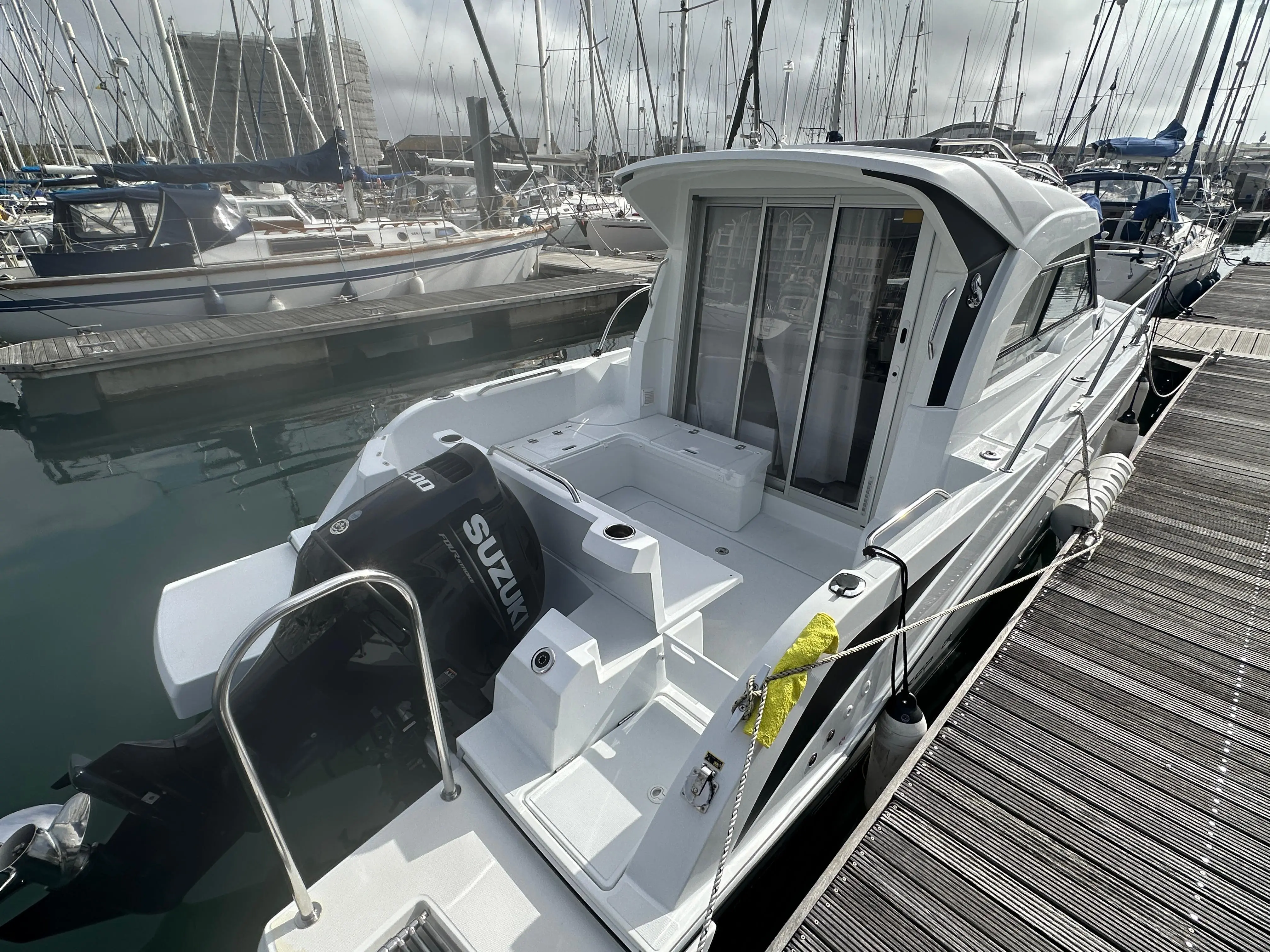 2021 Beneteau antares 8