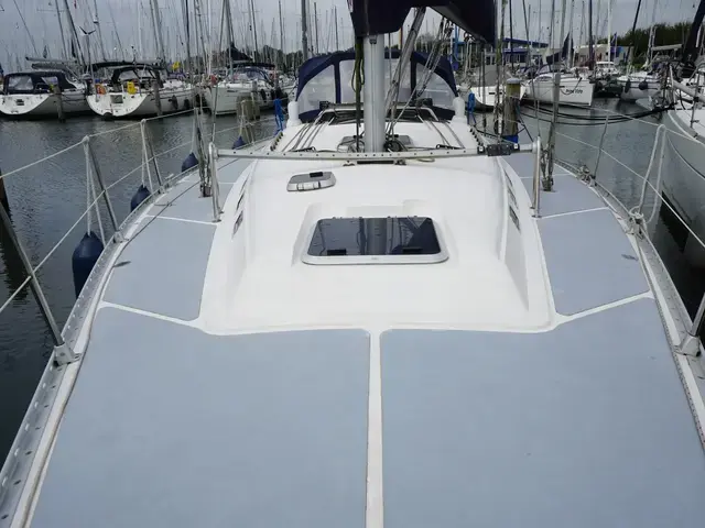 Hanse 401