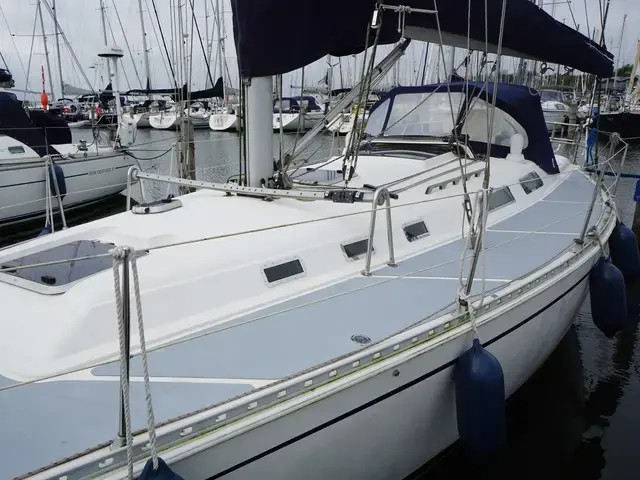 Hanse 401