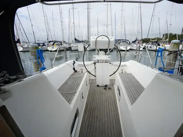 Hanse 401