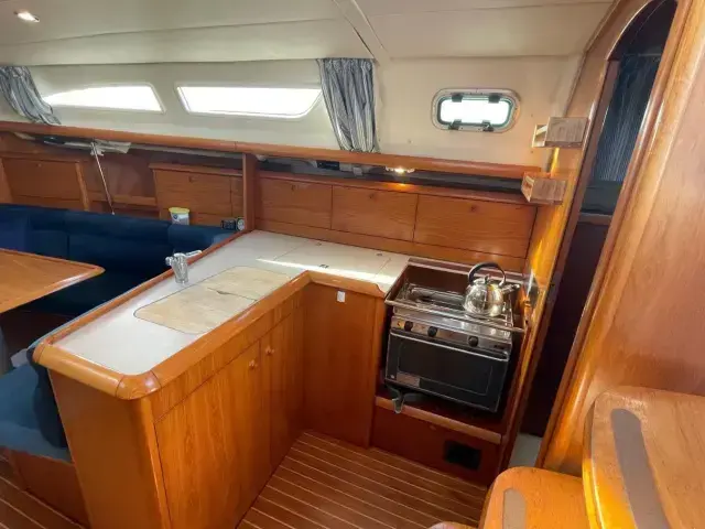 Jeanneau Sun Odyssey 37