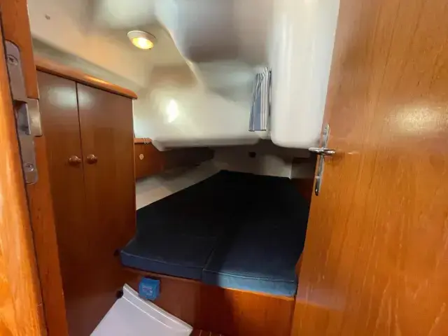 Jeanneau Sun Odyssey 37