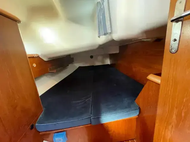 Jeanneau Sun Odyssey 37