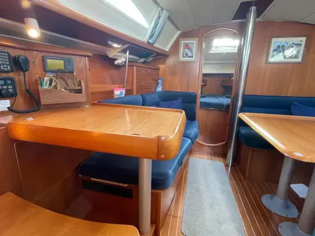 Jeanneau Sun Odyssey 37