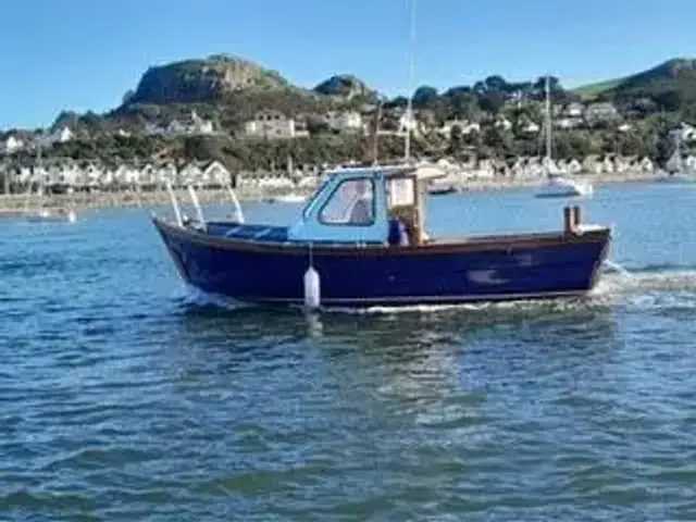 Maritime Boat Sea Angler 21