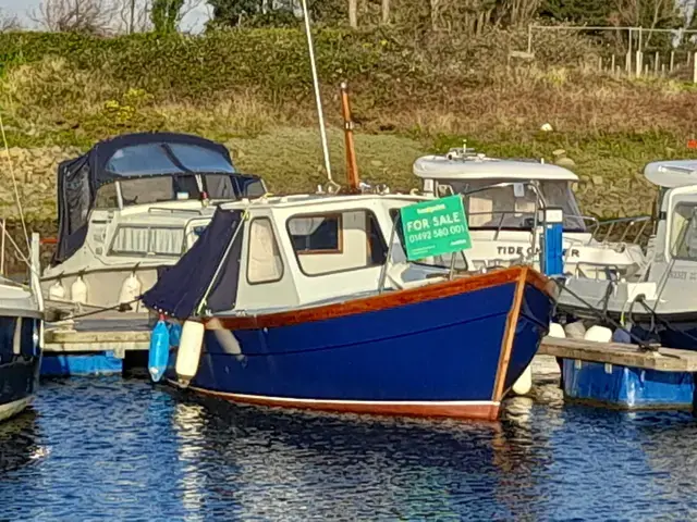 Maritime Boat Sea Angler 21