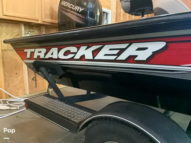 Tracker Pro Team 195 Txw