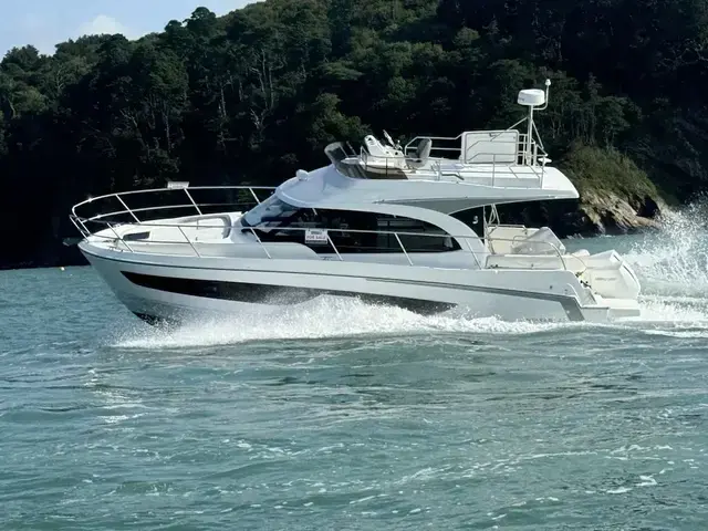 Beneteau Antares 11