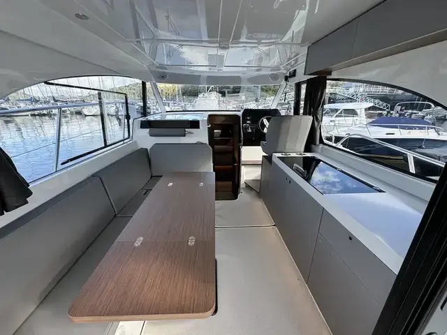 Beneteau Antares 11