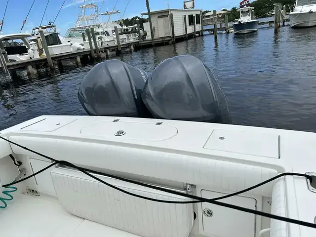 Regulator Boats 26 Forward Seating