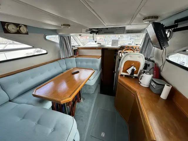 Sealine 320 Statesman