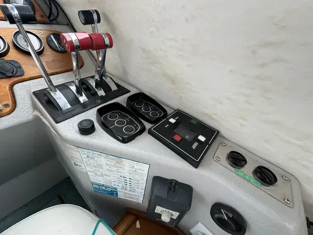 Sealine 320 Statesman