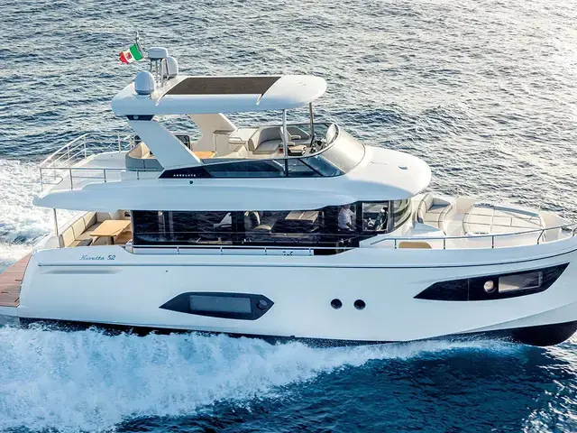 Absolute 52 Navetta