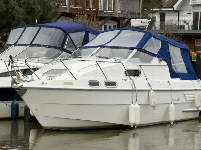 Sealine 255 Senator