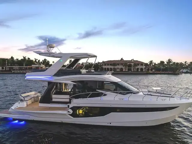 Galeon 500 Fly