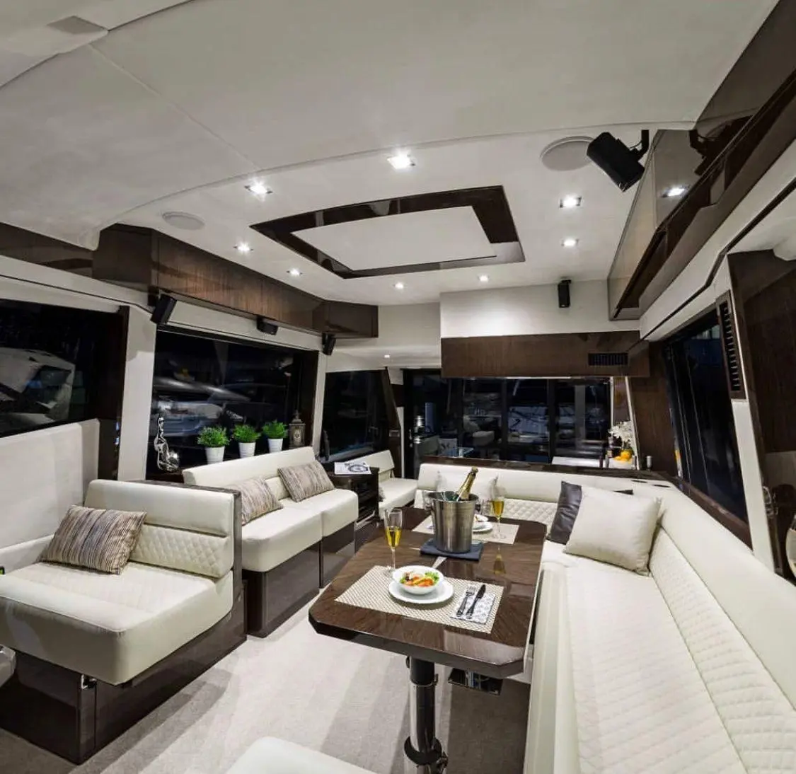 2017 Galeon 500 fly