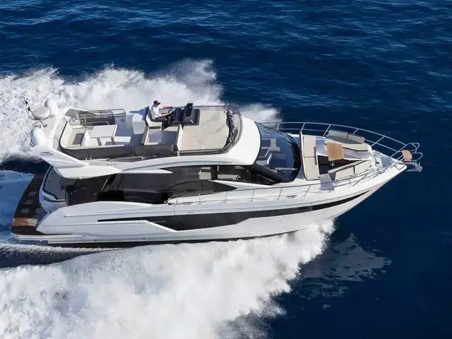 Galeon 500 Fly