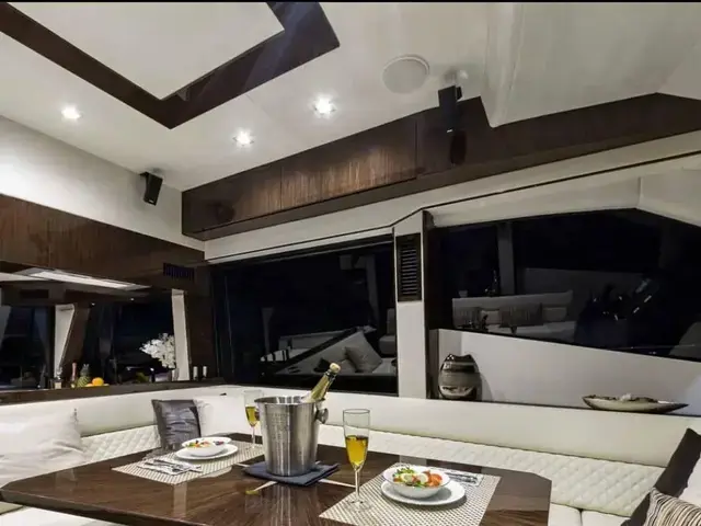 Galeon 500 Fly