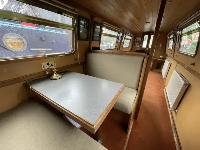 T S  Fabrications Narrowboat