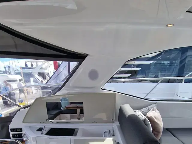 Azimut Atlantis 45