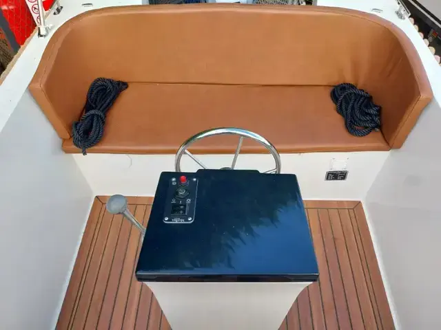 Maxima boats 490