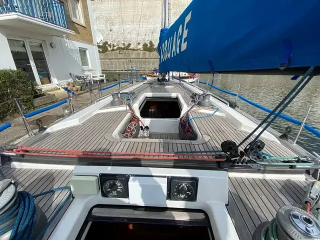 Nautor Swan 48