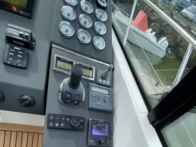 Windy Boats 48 Triton