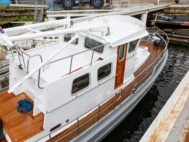 Pilothouse Trawler 44 Long Range