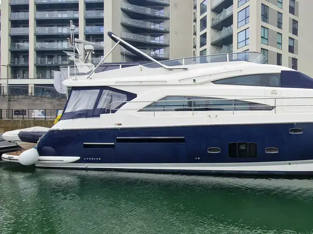 Fairline Squadron 65