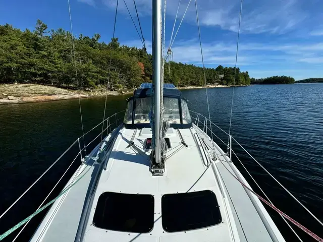 Hunter 36