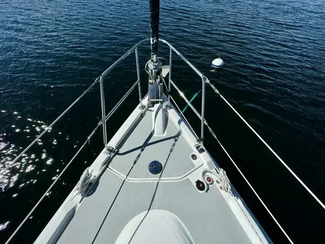 Hunter 36