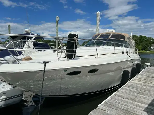 Sea Ray Sundancer 380