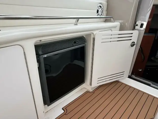 Sea Ray Sundancer 380