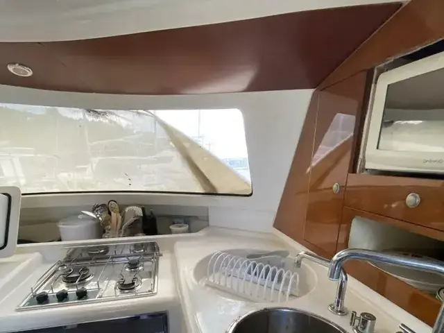 Fountaine Pajot Belize owners version