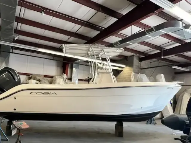 Cobia Boats 237