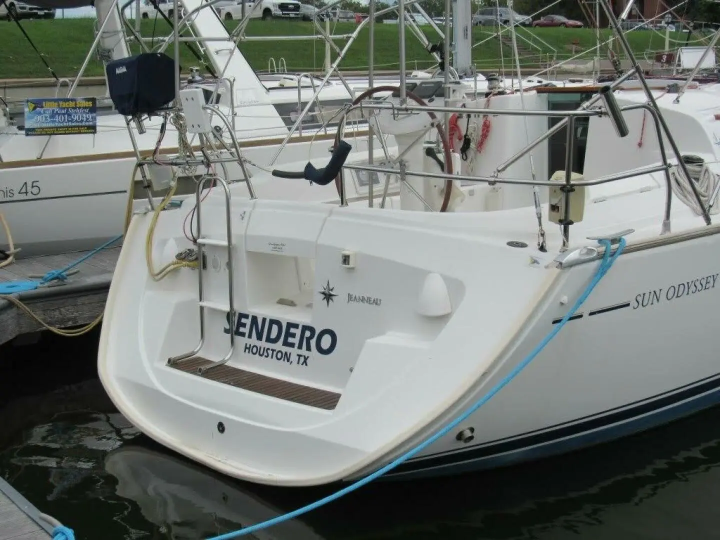 2005 Jeanneau 35