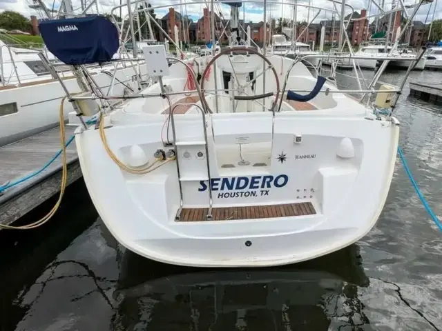 Jeanneau 35