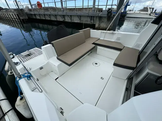 Jeanneau Merry Fisher 795