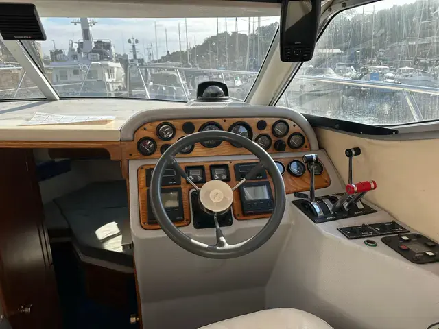 Sealine 310 Statesman