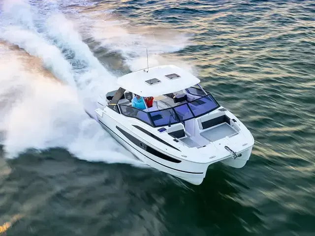 Aquila 32 Sport