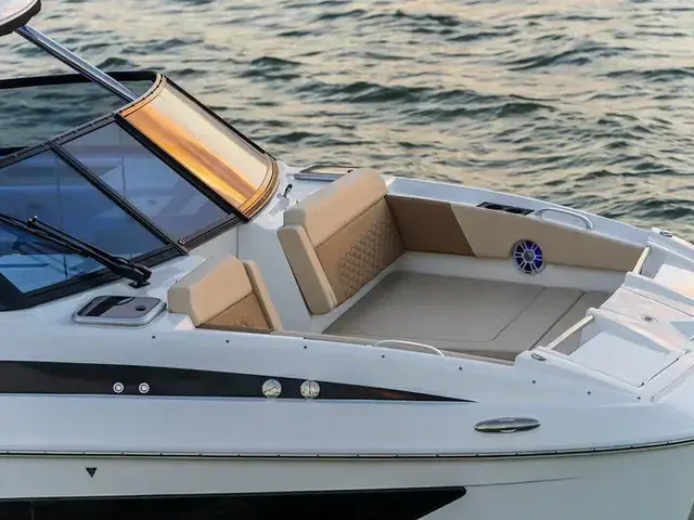 Aquila 32 Sport