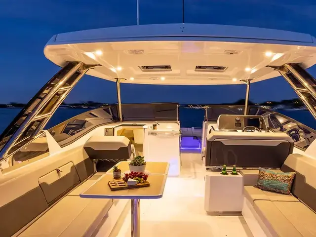 Aquila 32 Sport