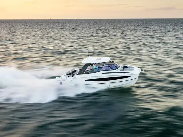 Aquila 32 Sport