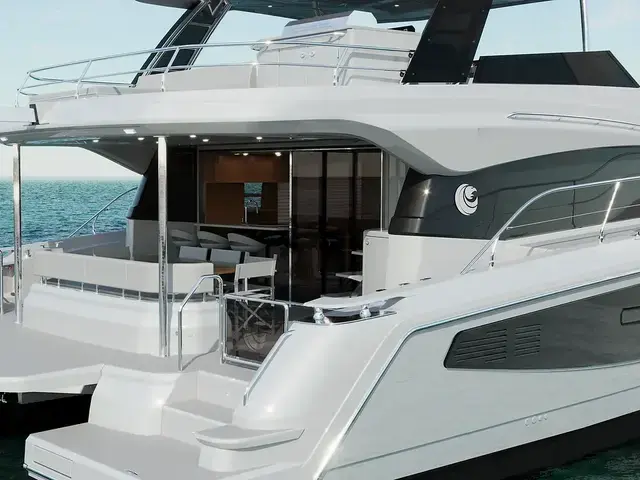 Aquila 50 Yacht