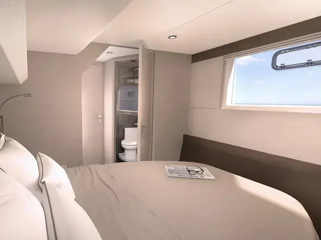 Aquila 50 Yacht