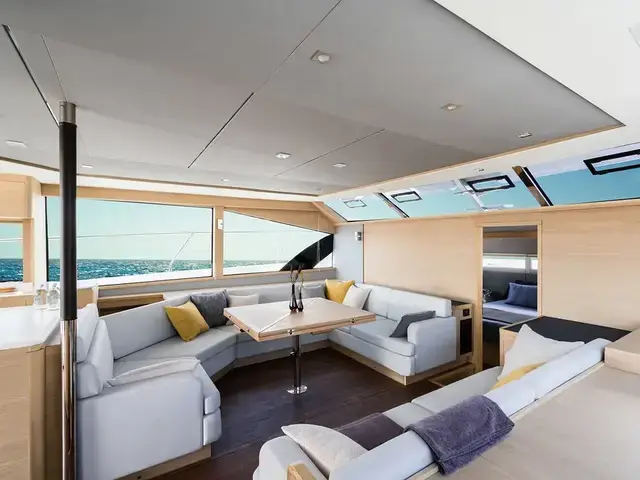 Aquila 54 Yacht