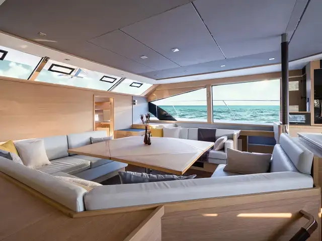 Aquila 54 Yacht