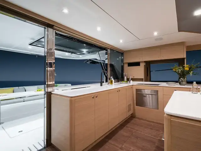 Aquila 54 Yacht