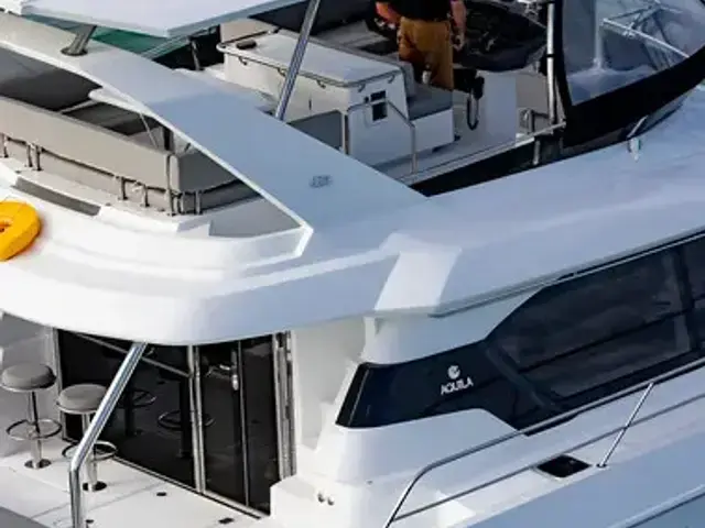 Aquila 44 Yacht