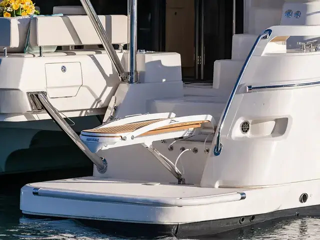 Aquila 44 Yacht